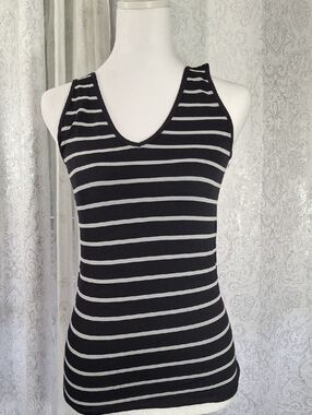 Soho Apparel One Size Black and White Striped Tank Top Stretchy